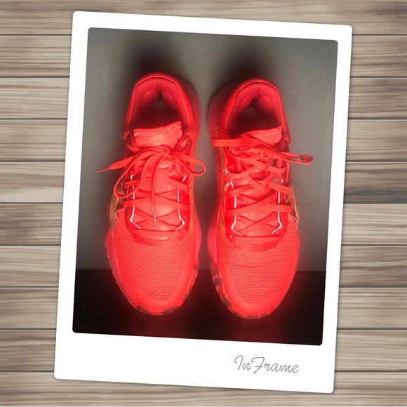 Adidas - Picture 1 of 9